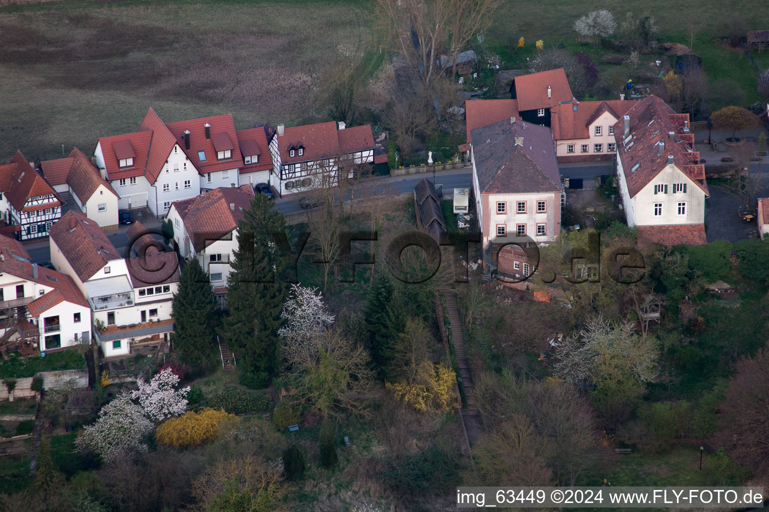 Vue d'oiseau de Jockgrim dans le département Rhénanie-Palatinat, Allemagne