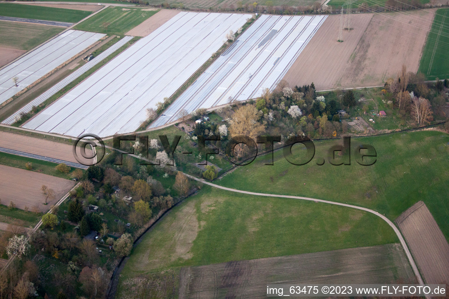 Jockgrim dans le département Rhénanie-Palatinat, Allemagne depuis l'avion