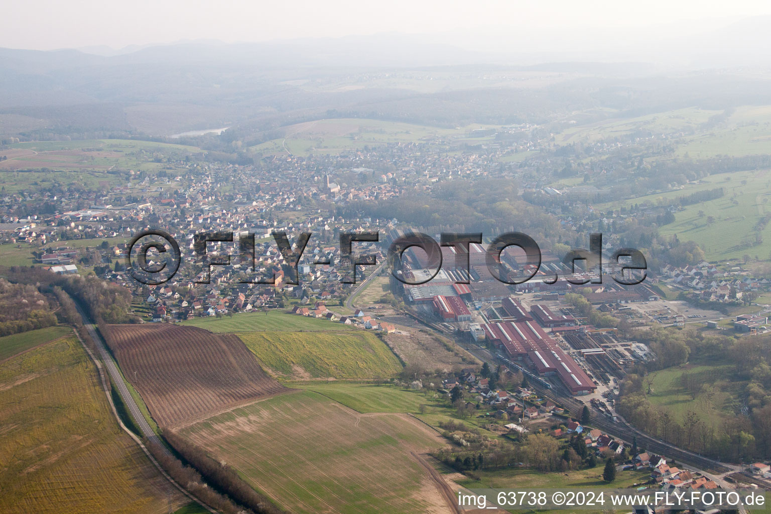 Vue oblique de Reichshoffen dans le département Bas Rhin, France