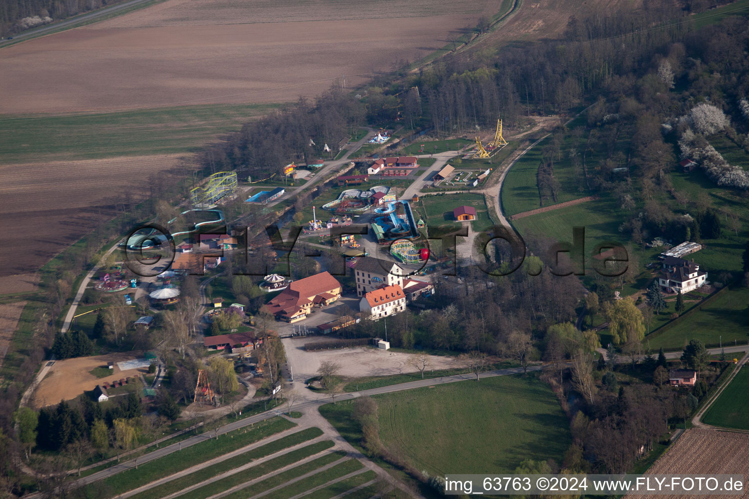 Image drone de Morsbronn-les-Bains dans le département Bas Rhin, France