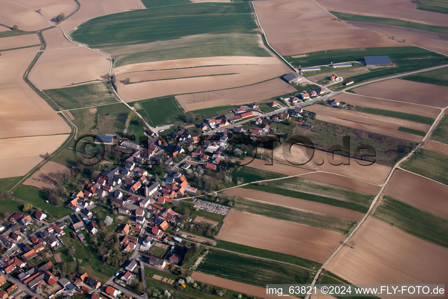 Vue aérienne de Siegen dans le département Bas Rhin, France