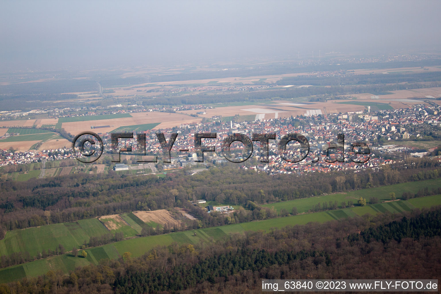 Kandel dans le département Rhénanie-Palatinat, Allemagne hors des airs