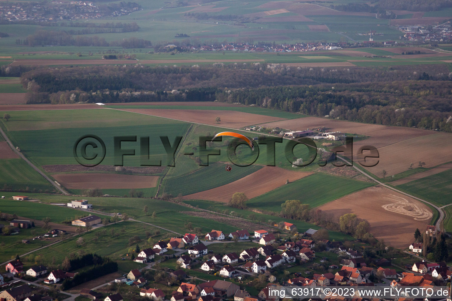 Photographie aérienne de Wargolshausen dans le département Bavière, Allemagne