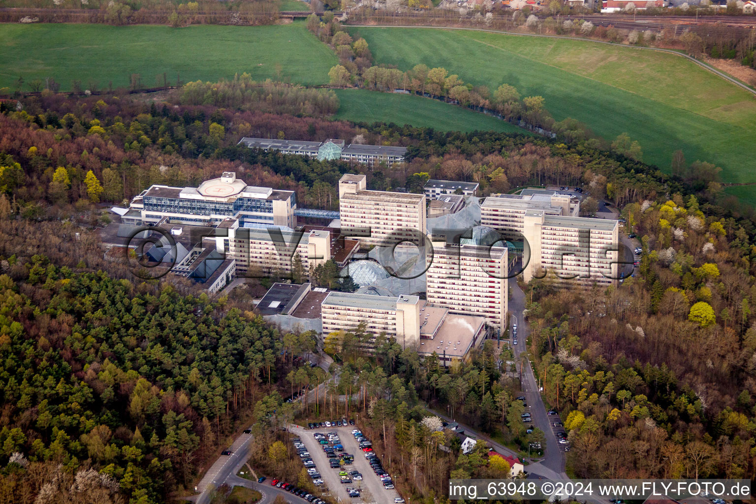 Photographie aérienne de Terrain de l'hôpital de la Clinique Neurologique Bad Neustadt an der Saale à le quartier Herschfeld in Bad Neustadt an der Saale dans le département Bavière, Allemagne