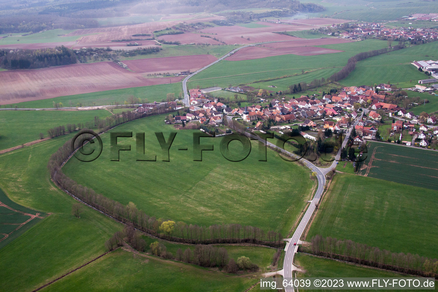 Vue aérienne de Simmershausen dans le département Thuringe, Allemagne