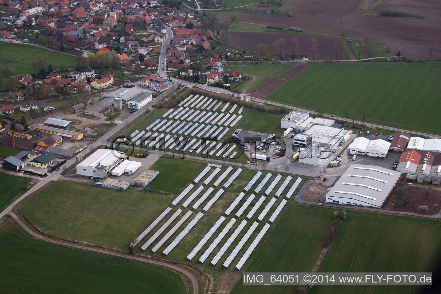 Photographie aérienne de Champs agricoles et surfaces utilisables à Straufhain dans le département Thuringe, Allemagne