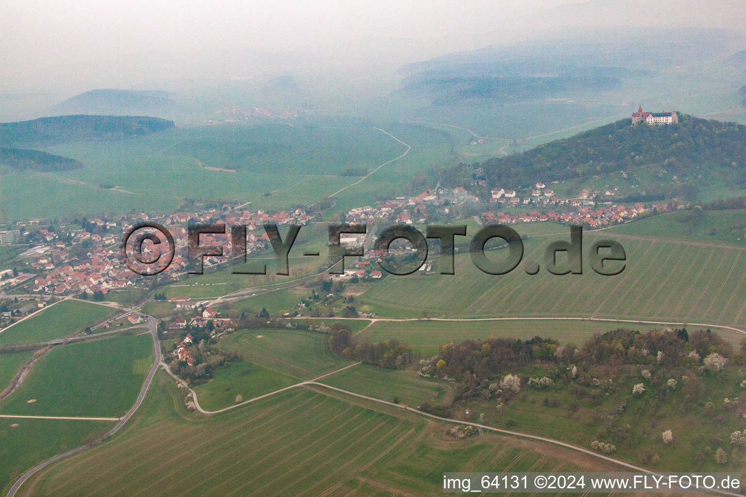 Vue oblique de Bad Colberg à Heldburg dans le département Thuringe, Allemagne