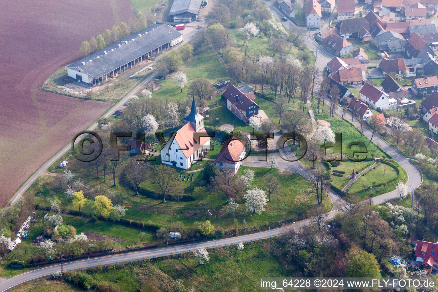 Vue aérienne de Bâtiment religieux dans le quartier Rieth à Hellingen à Rieth dans le département Thuringe, Allemagne