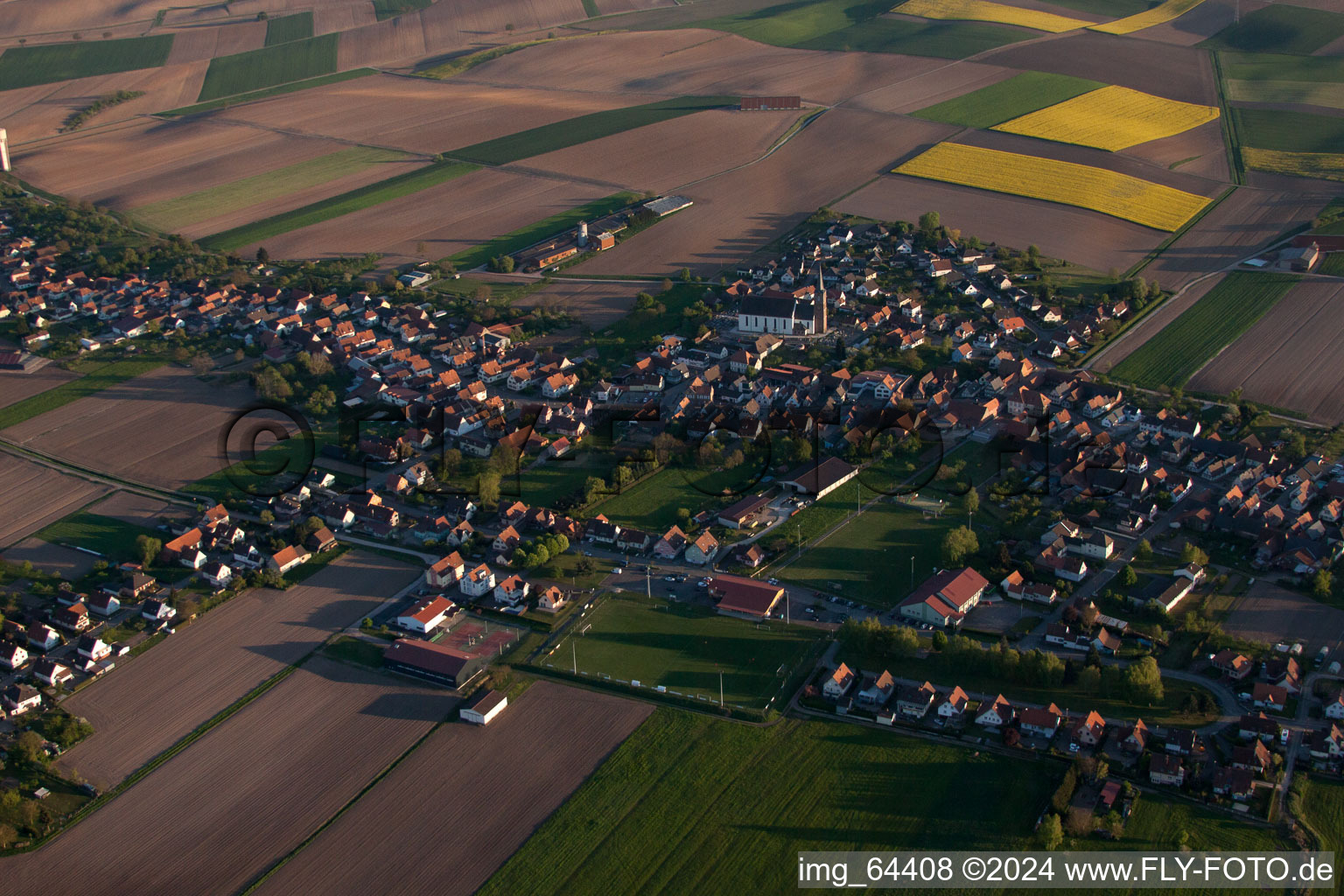 Enregistrement par drone de Schleithal dans le département Bas Rhin, France