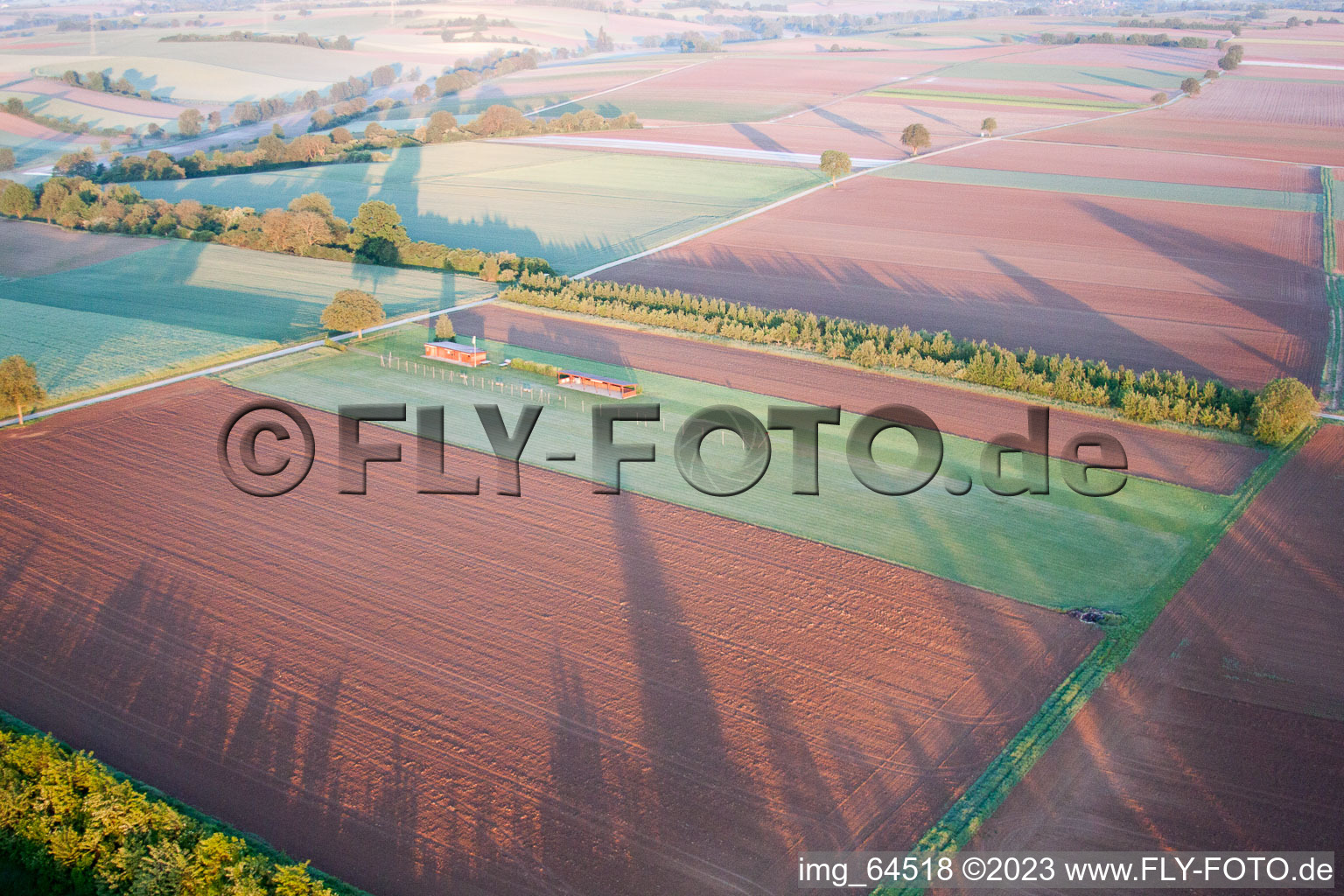 Aérodrome modèle à Freckenfeld dans le département Rhénanie-Palatinat, Allemagne d'en haut