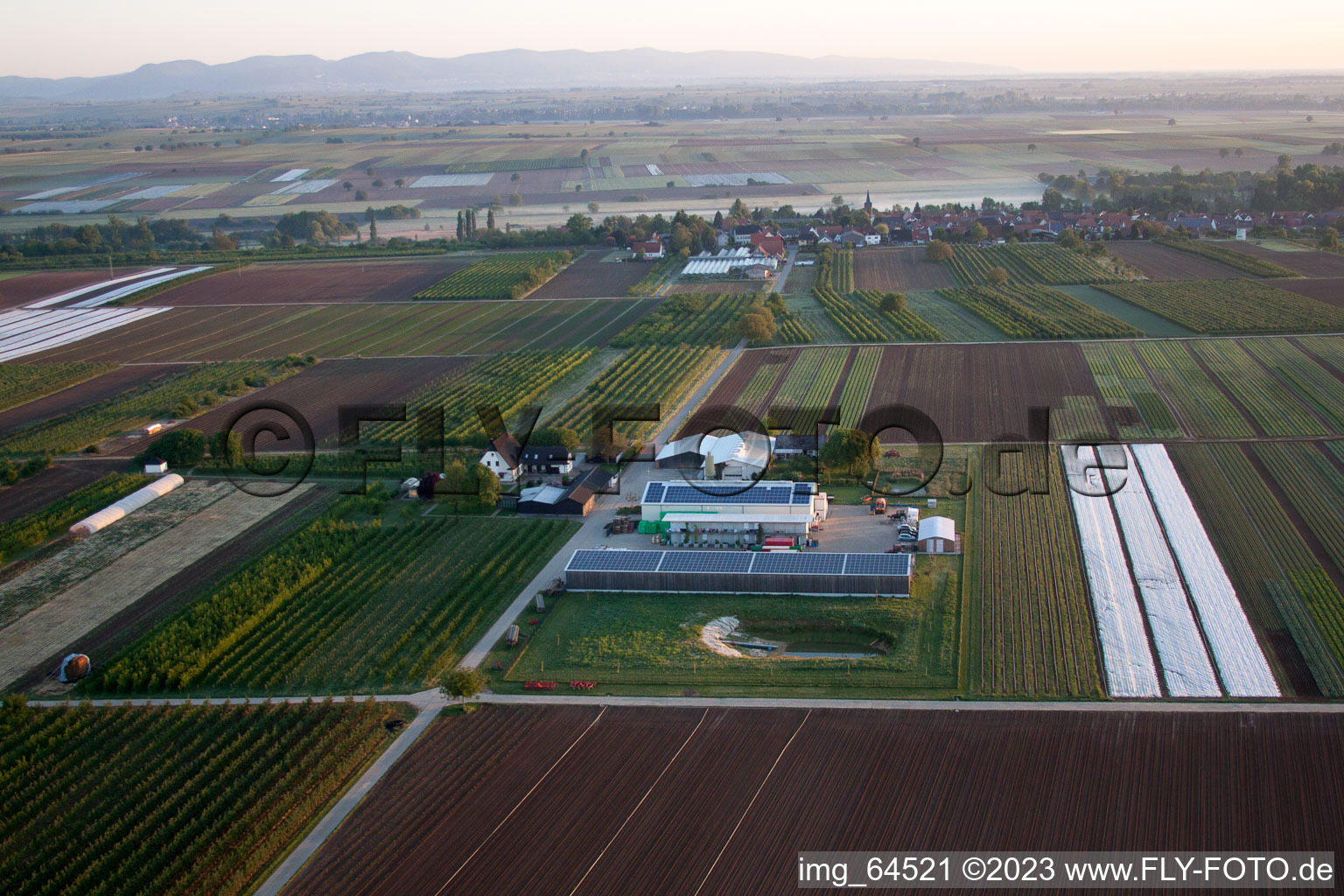 Image drone de Le jardin du fermier à Winden dans le département Rhénanie-Palatinat, Allemagne