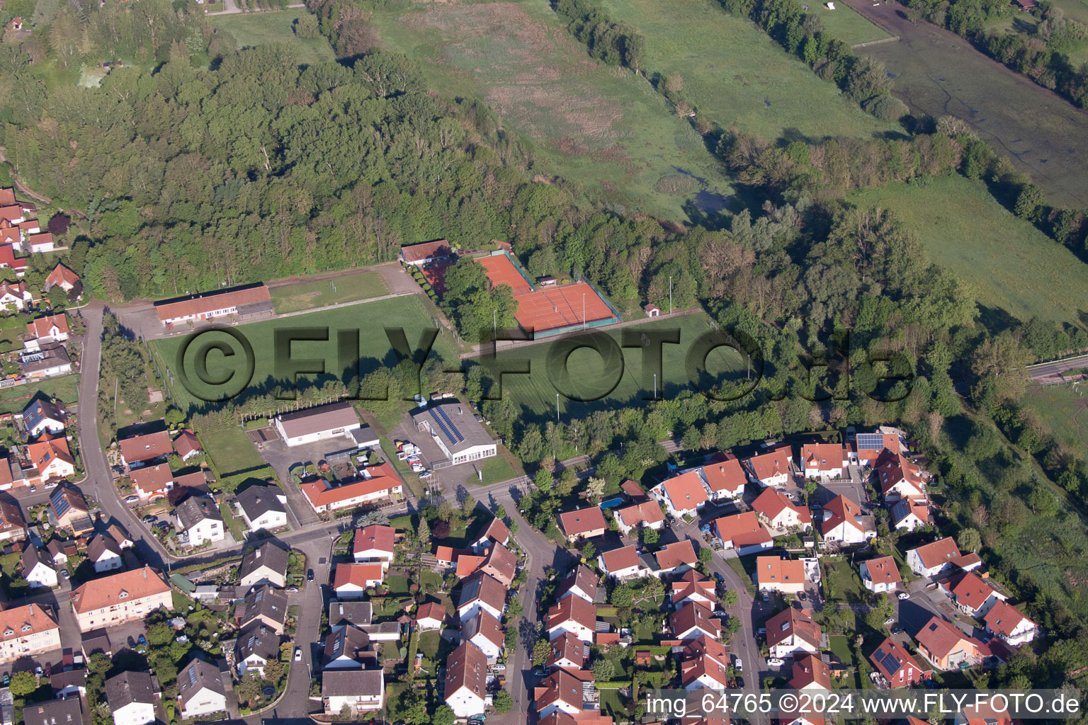 Image drone de Winden dans le département Rhénanie-Palatinat, Allemagne