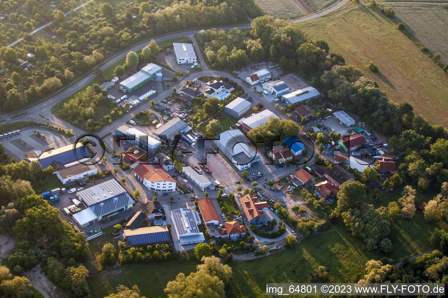 Jockgrim dans le département Rhénanie-Palatinat, Allemagne vue d'en haut