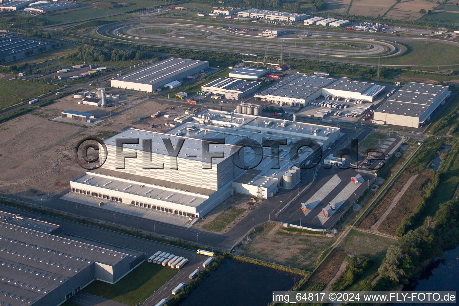 Image drone de Zone industrielle d'Oberwald à Wörth am Rhein dans le département Rhénanie-Palatinat, Allemagne