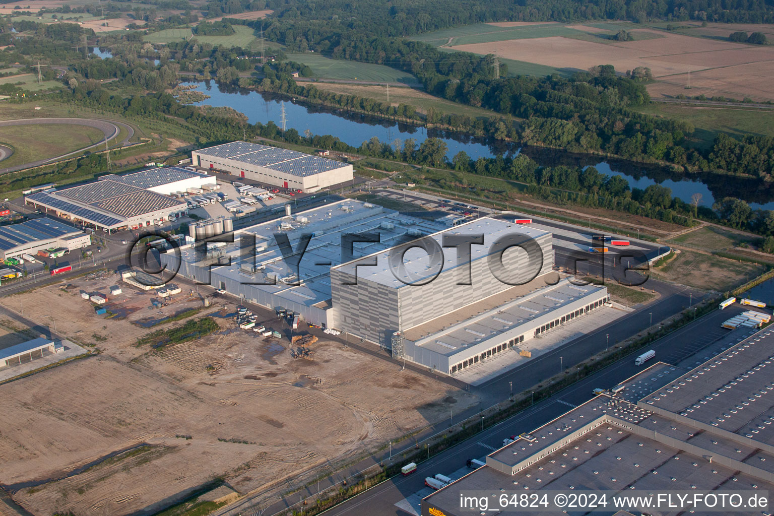 Photographie aérienne de Zone industrielle d'Oberwald à Wörth am Rhein dans le département Rhénanie-Palatinat, Allemagne