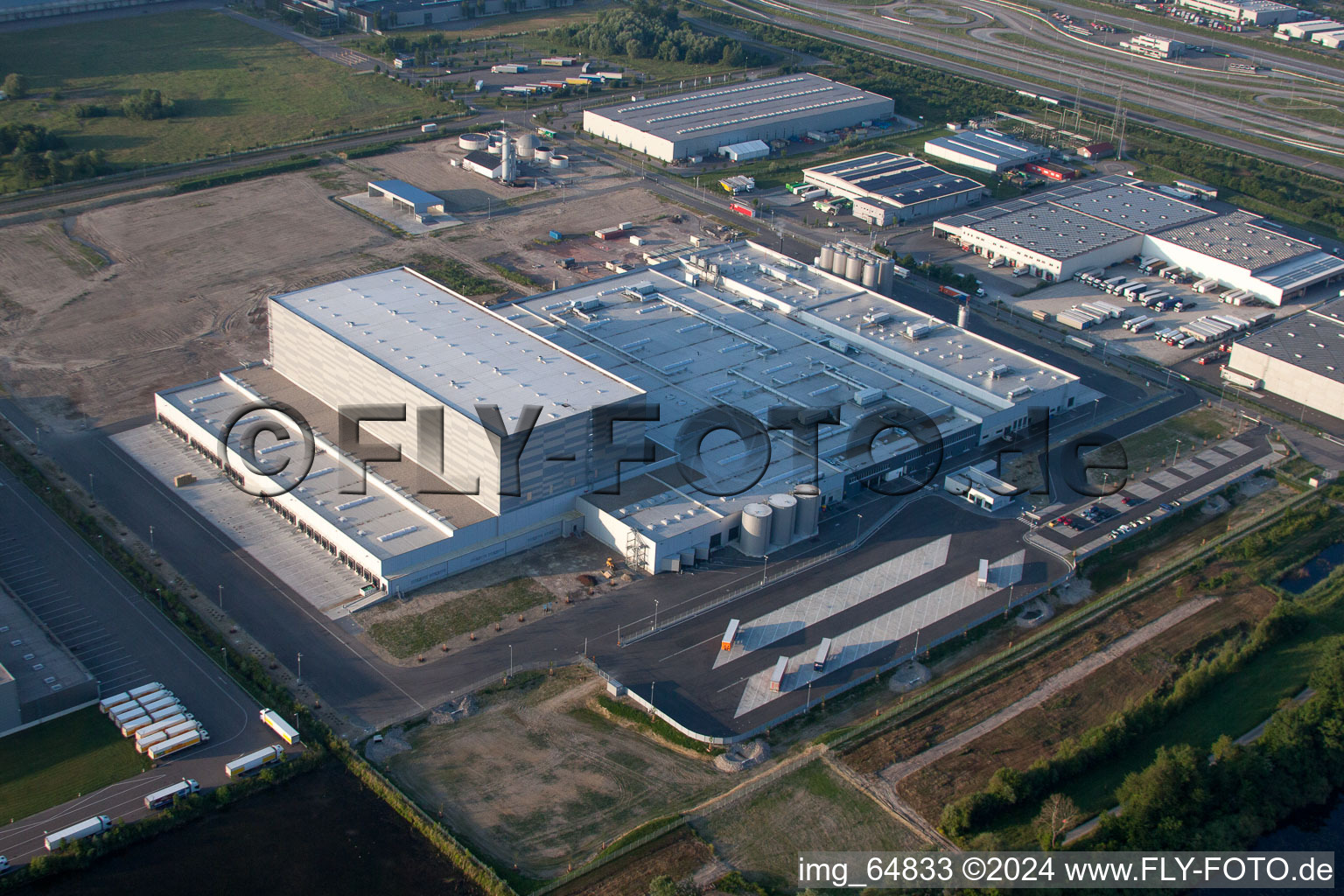 Image drone de Zone industrielle d'Oberwald à Wörth am Rhein dans le département Rhénanie-Palatinat, Allemagne