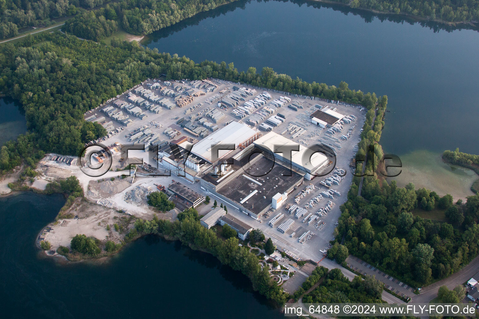 Vue aérienne de Lithonplus à le quartier Eggenstein in Eggenstein-Leopoldshafen dans le département Bade-Wurtemberg, Allemagne