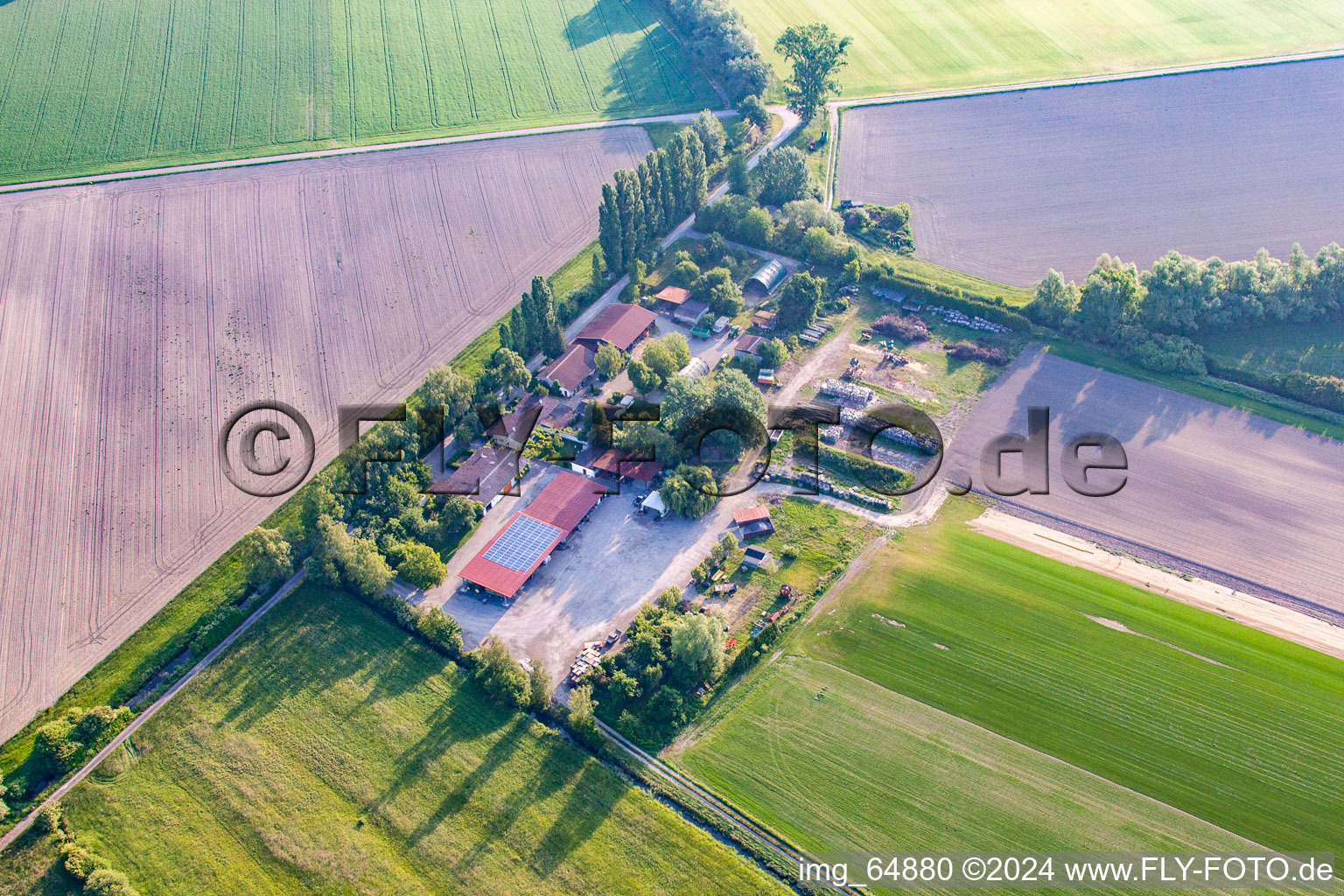 Photographie aérienne de Gazon Semler à Elisabethenwörth à le quartier Rheinsheim in Philippsburg dans le département Bade-Wurtemberg, Allemagne