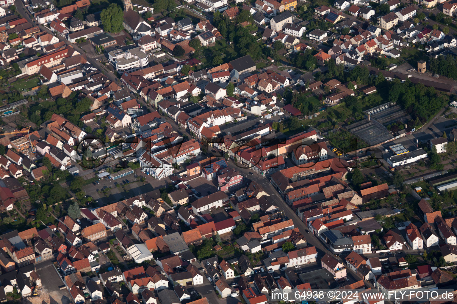 Rülzheim dans le département Rhénanie-Palatinat, Allemagne vue d'en haut