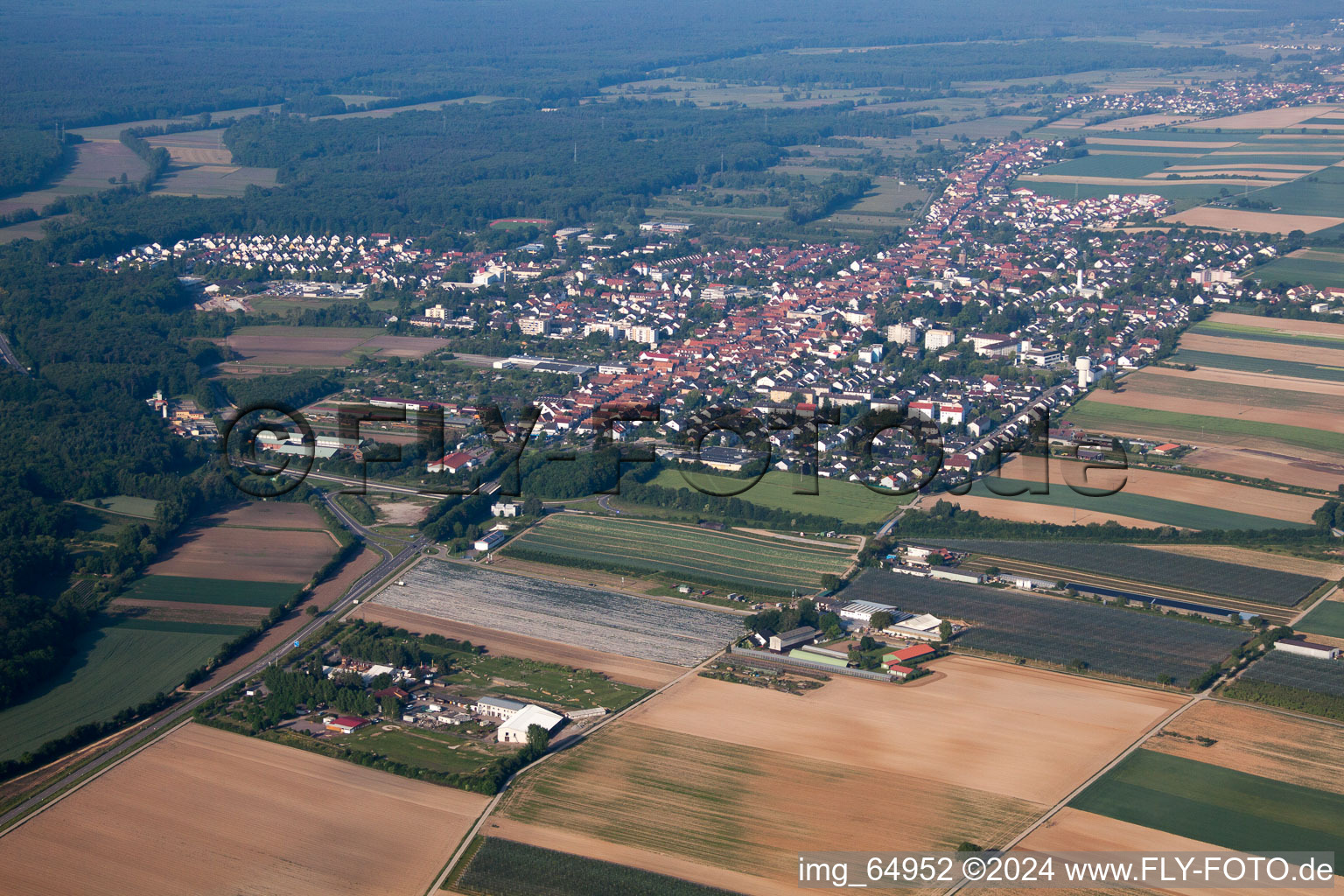 De l'est à Kandel dans le département Rhénanie-Palatinat, Allemagne hors des airs