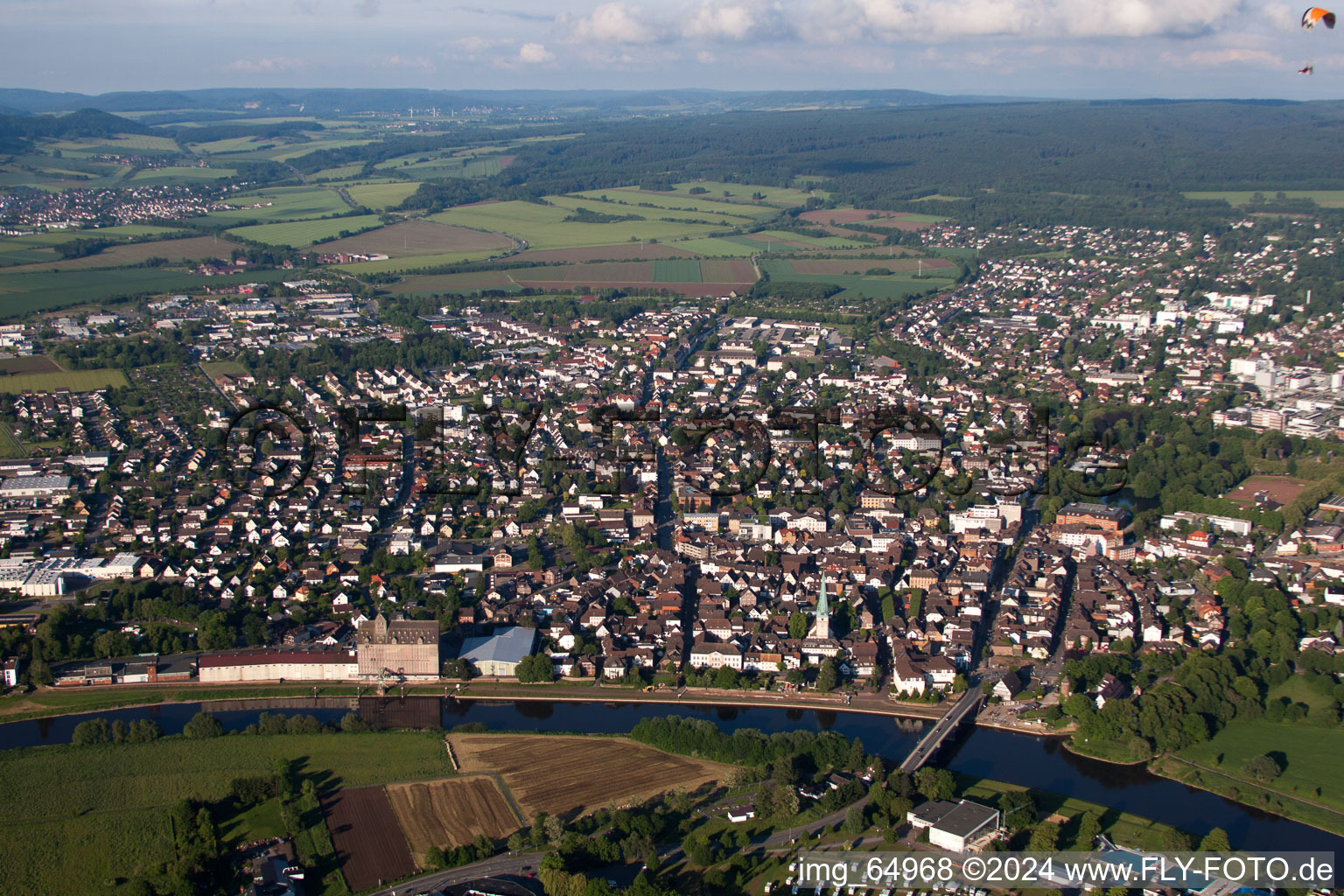 Holzminden dans le département Basse-Saxe, Allemagne vue d'en haut