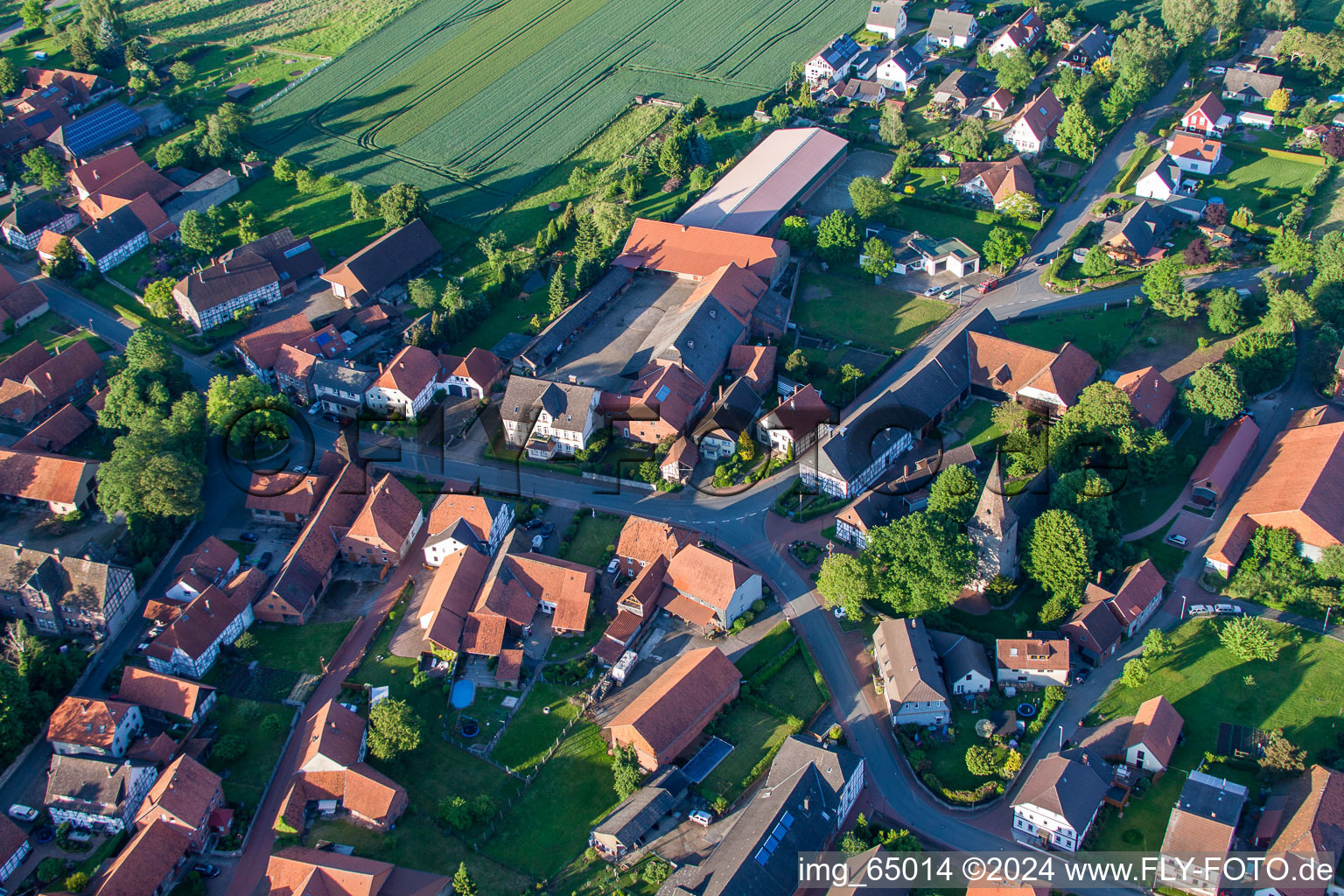 Vue aérienne de Quartier Hajen in Emmerthal dans le département Basse-Saxe, Allemagne