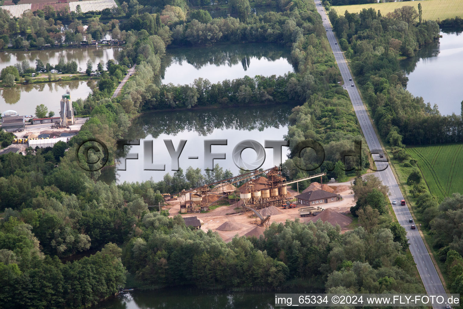 Vue aérienne de Vallée du Weser à Höxter dans le département Rhénanie du Nord-Westphalie, Allemagne