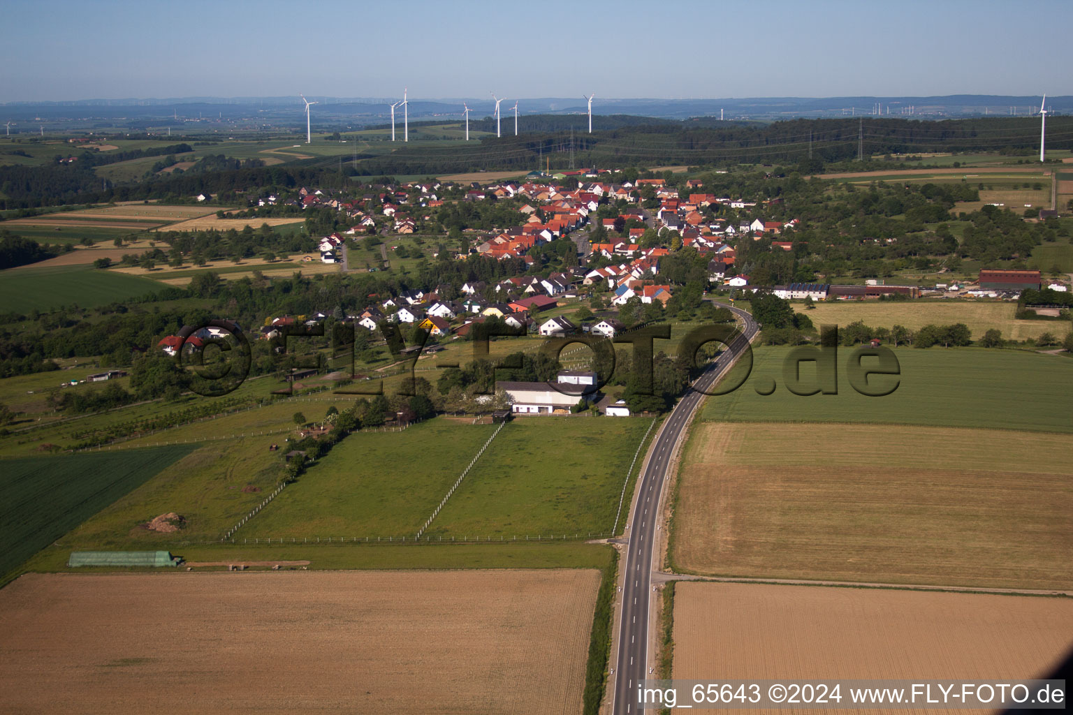 Vue aérienne de Quartier Langenthal in Trendelburg dans le département Hesse, Allemagne