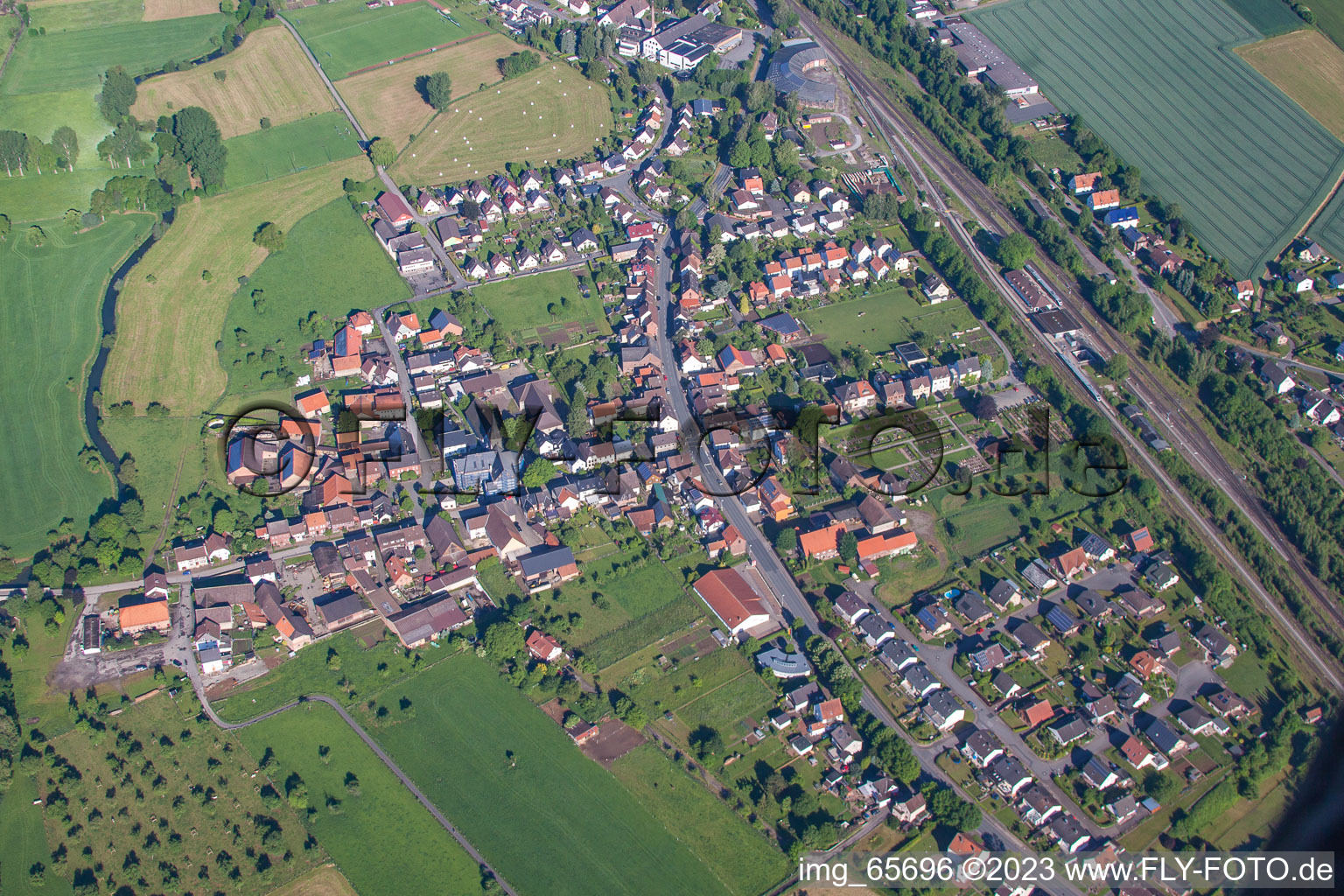 Photographie aérienne de Ottbergen dans le département Rhénanie du Nord-Westphalie, Allemagne