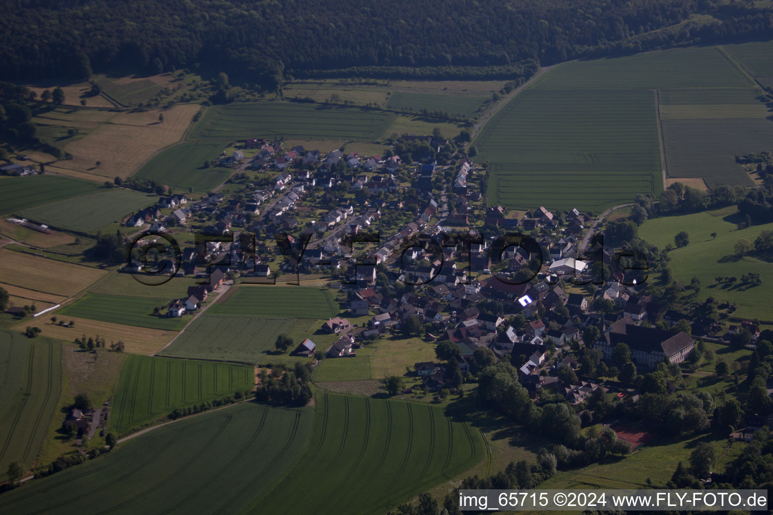 Vue aérienne de Lütmarsen dans le département Rhénanie du Nord-Westphalie, Allemagne