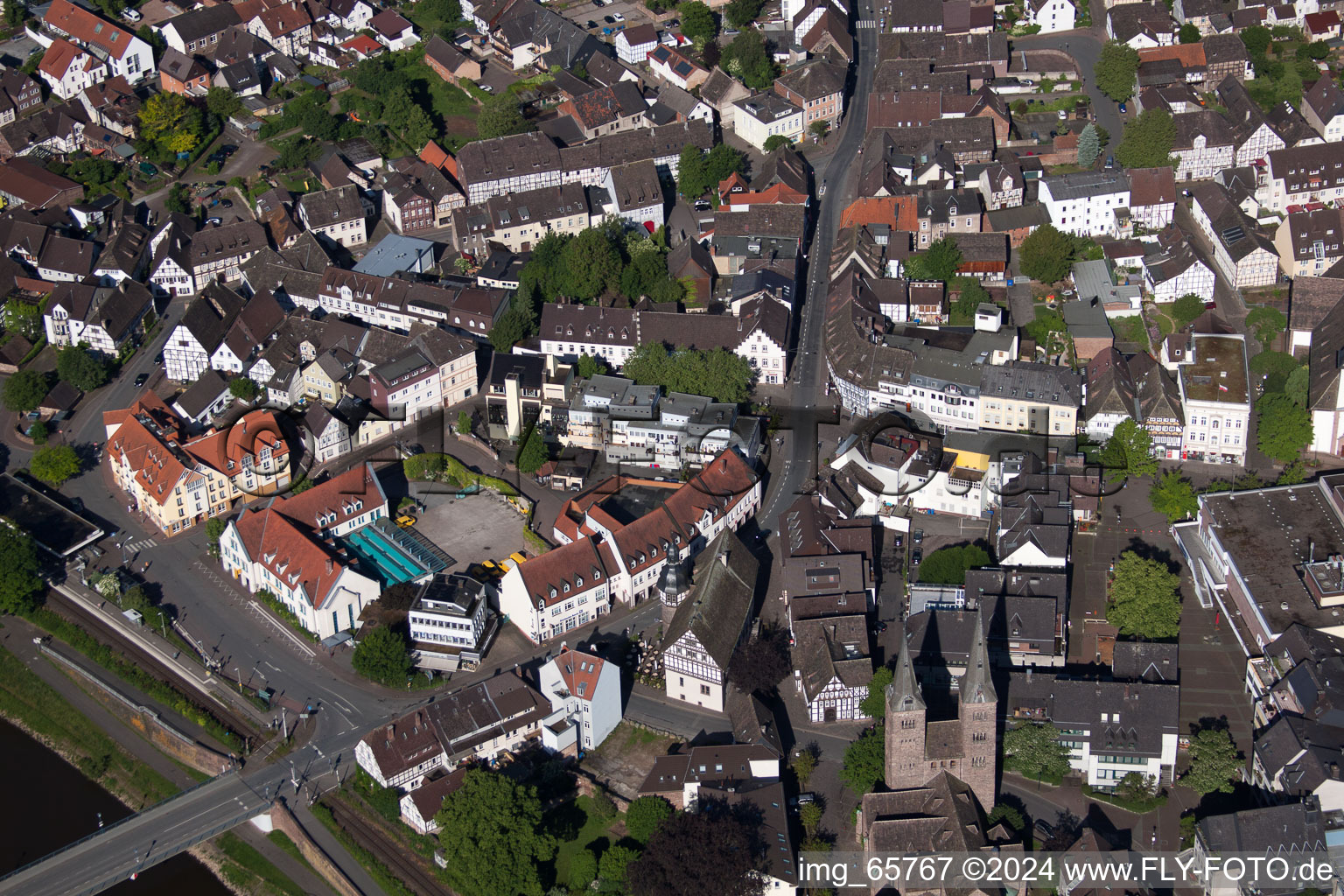 Vue d'oiseau de Höxter dans le département Rhénanie du Nord-Westphalie, Allemagne