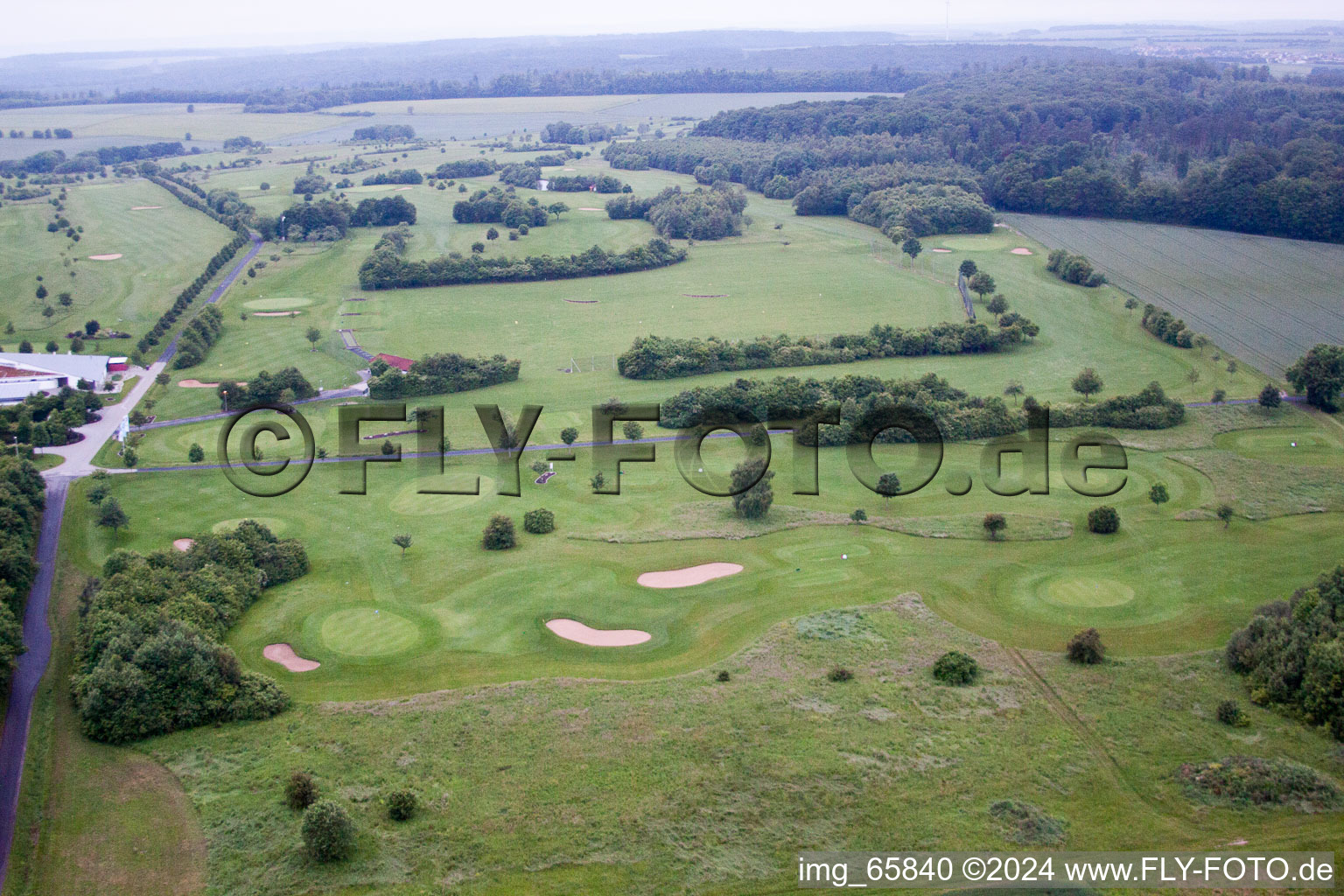 Vue aérienne de Terrain de golf du Golf Club Schweinfurt eV à le quartier Löffelsterz in Schonungen dans le département Bavière, Allemagne