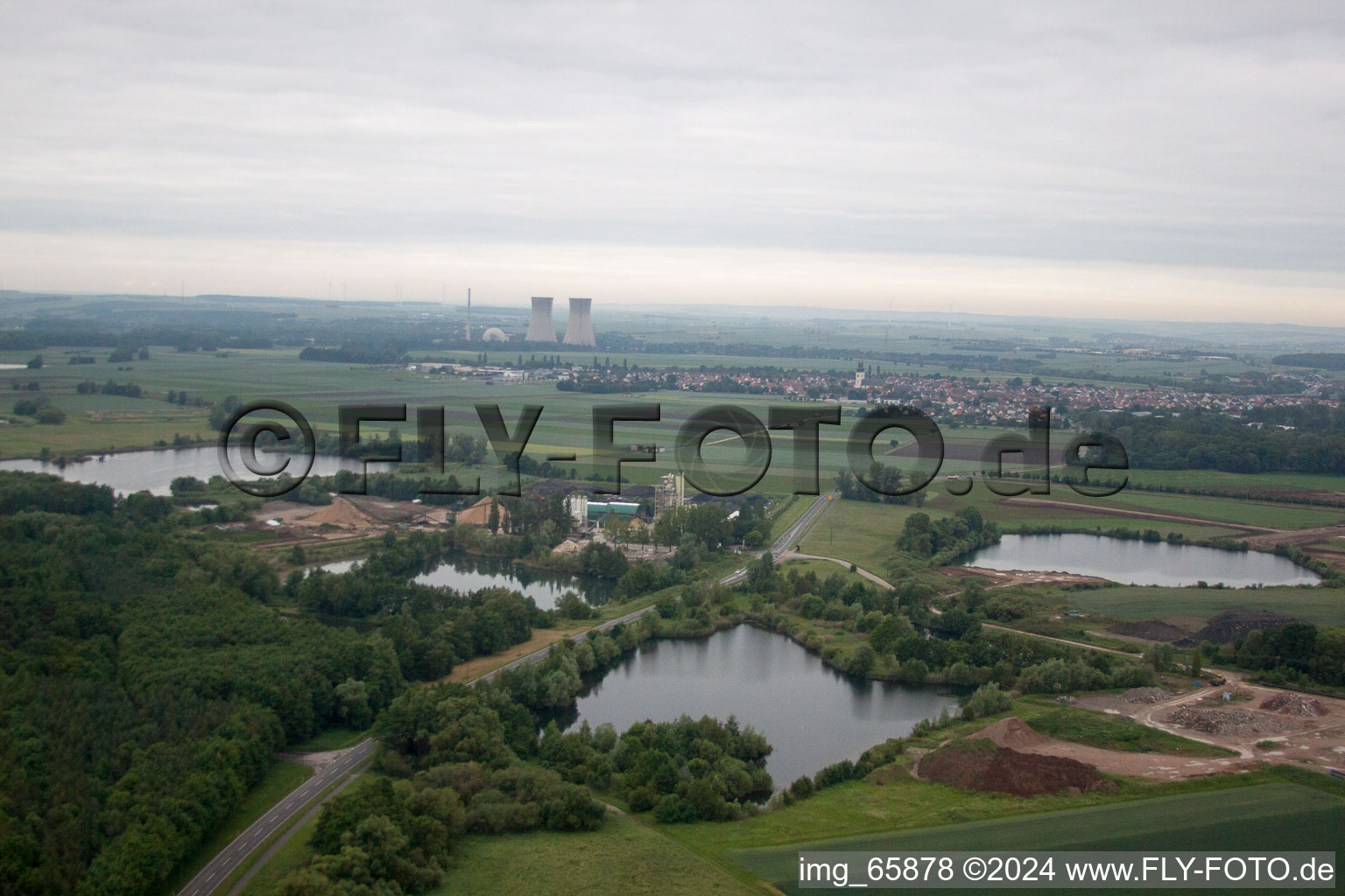 Photographie aérienne de Étang de carrière à Schweinfurt dans le département Bavière, Allemagne