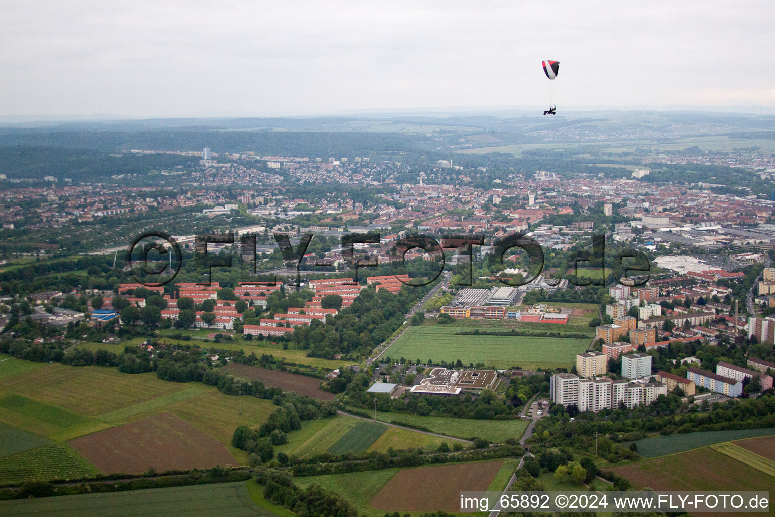 Vue aérienne de Schweinfurt Geldersheim à Geldersheim dans le département Bavière, Allemagne