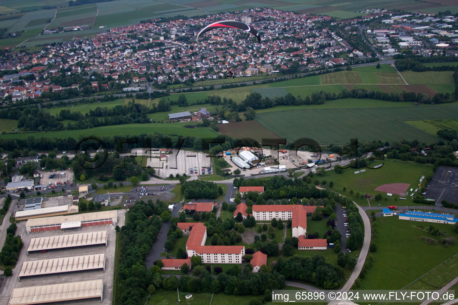 Vue aérienne de Geldersheim dans le département Bavière, Allemagne