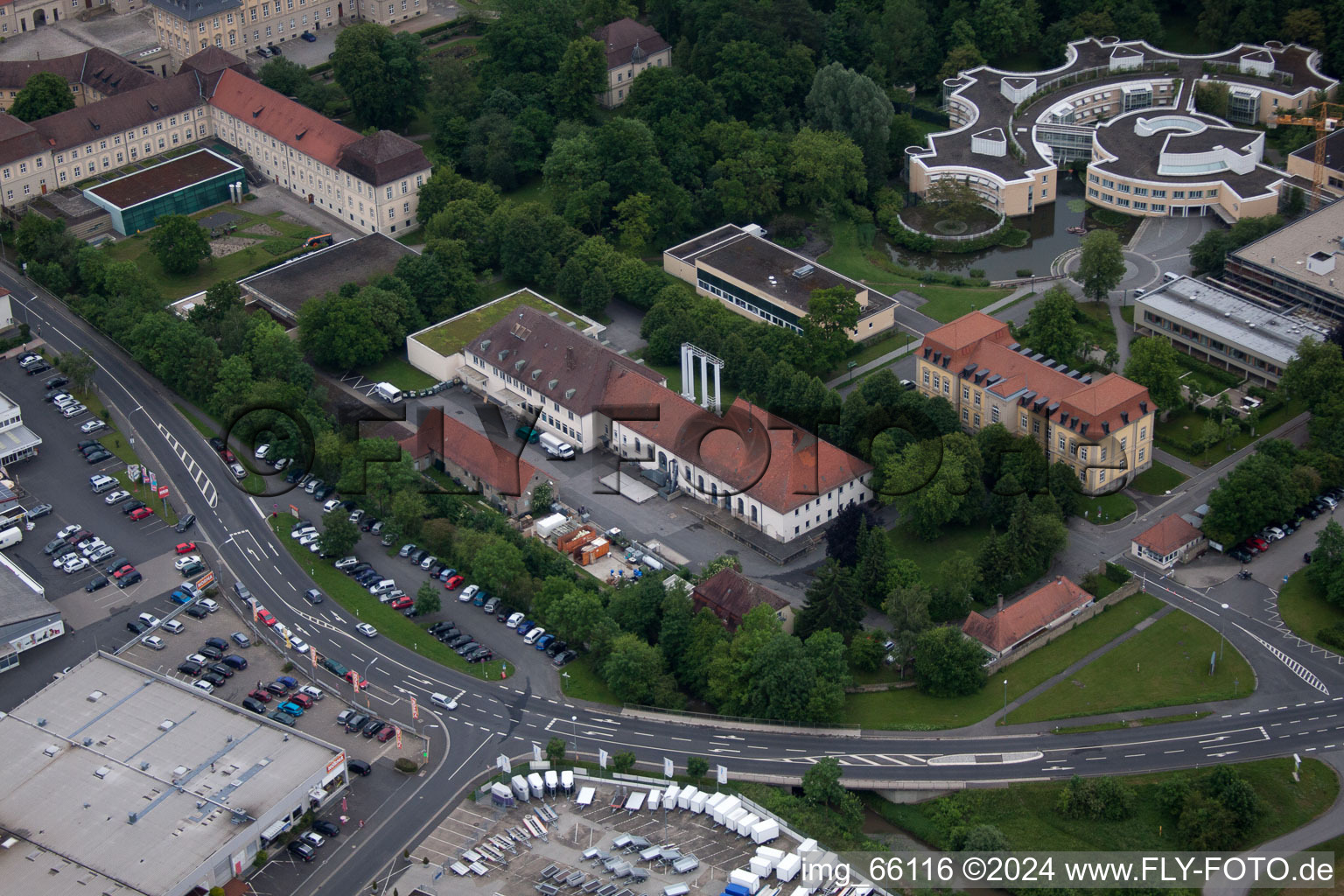 Werneck dans le département Bavière, Allemagne du point de vue du drone