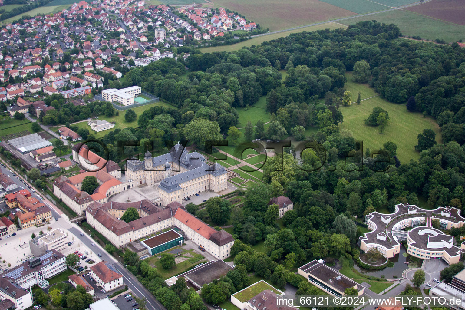 Vue oblique de Werneck dans le département Bavière, Allemagne