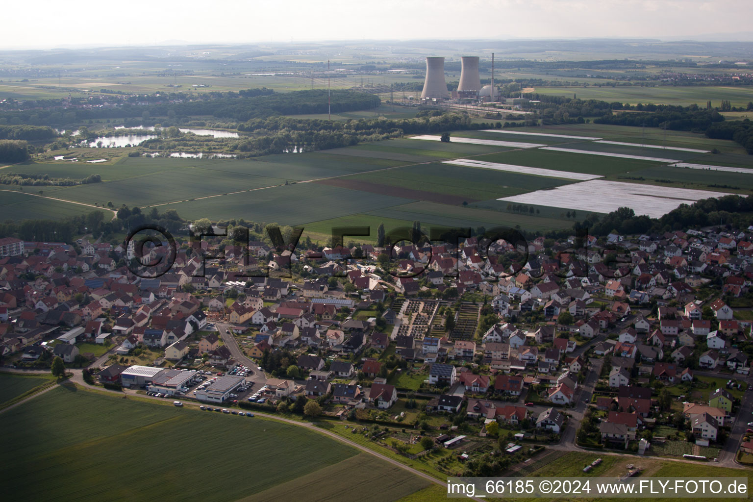 Vue d'oiseau de Quartier Heidenfeld in Röthlein dans le département Bavière, Allemagne