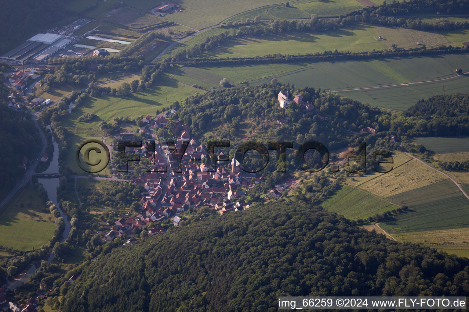 Vue oblique de Gamburg dans le département Bade-Wurtemberg, Allemagne