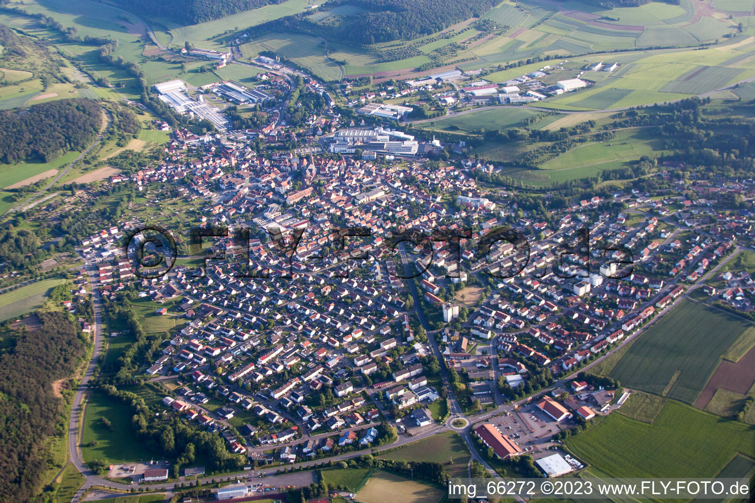 Hardheim dans le département Bade-Wurtemberg, Allemagne vue d'en haut