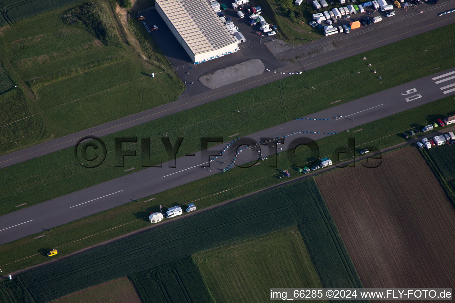 Aérodrome à Walldürn dans le département Bade-Wurtemberg, Allemagne d'en haut