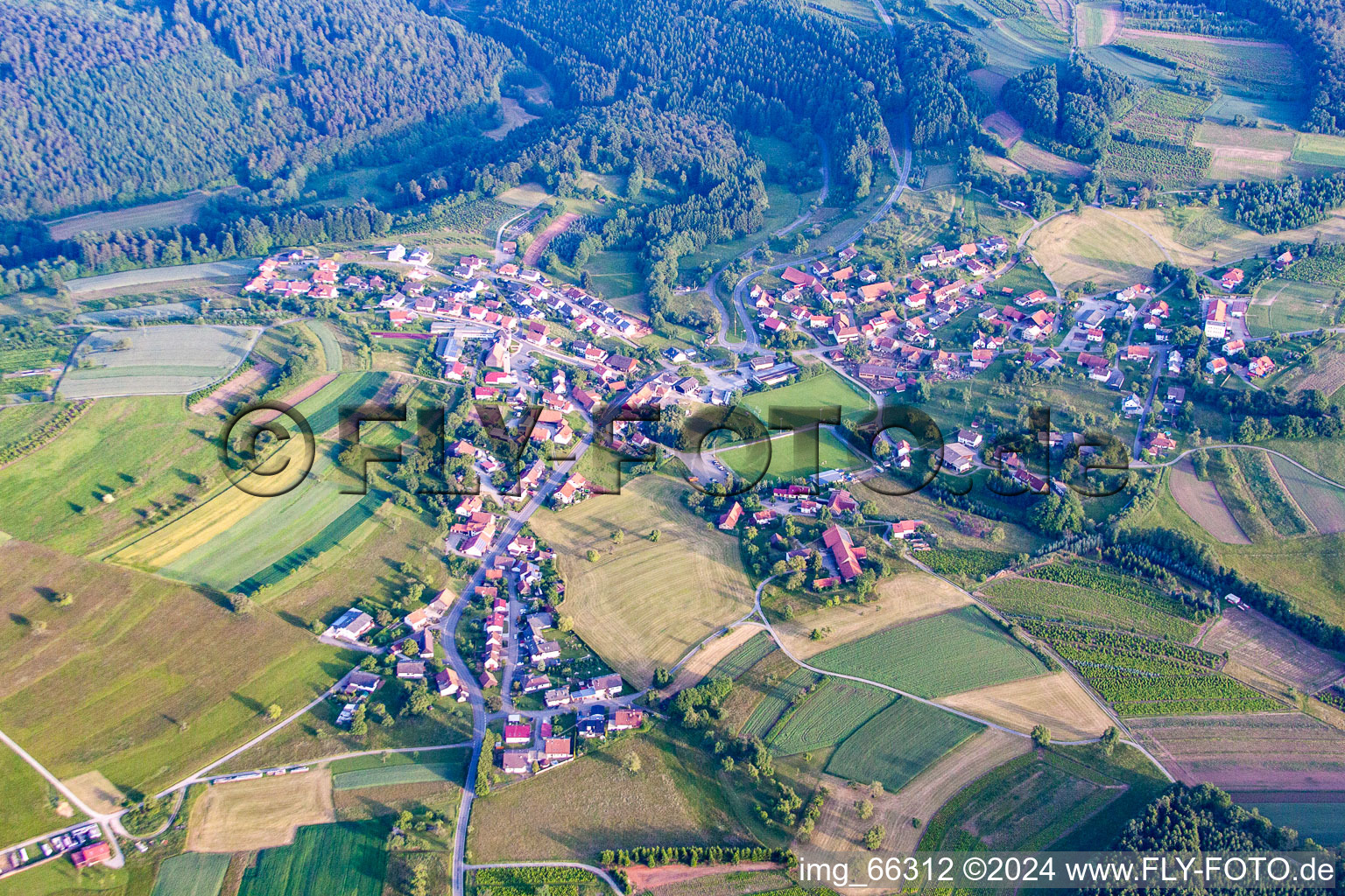 Vue oblique de Quartier Laudenberg in Limbach dans le département Bade-Wurtemberg, Allemagne