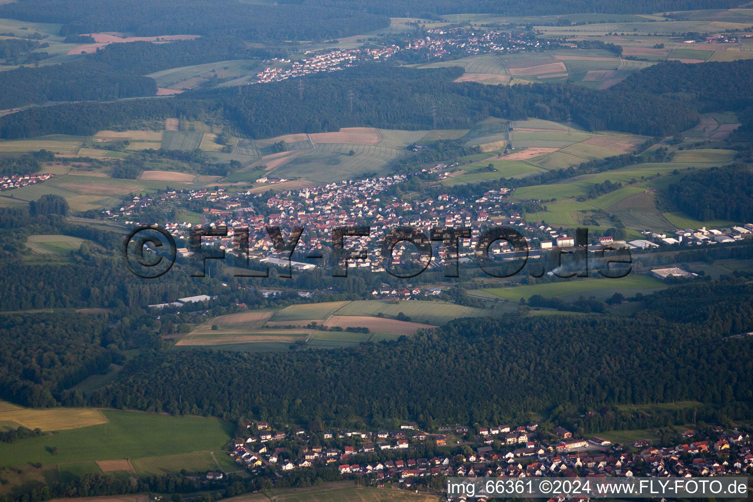 Photographie aérienne de Mauer dans le département Bade-Wurtemberg, Allemagne