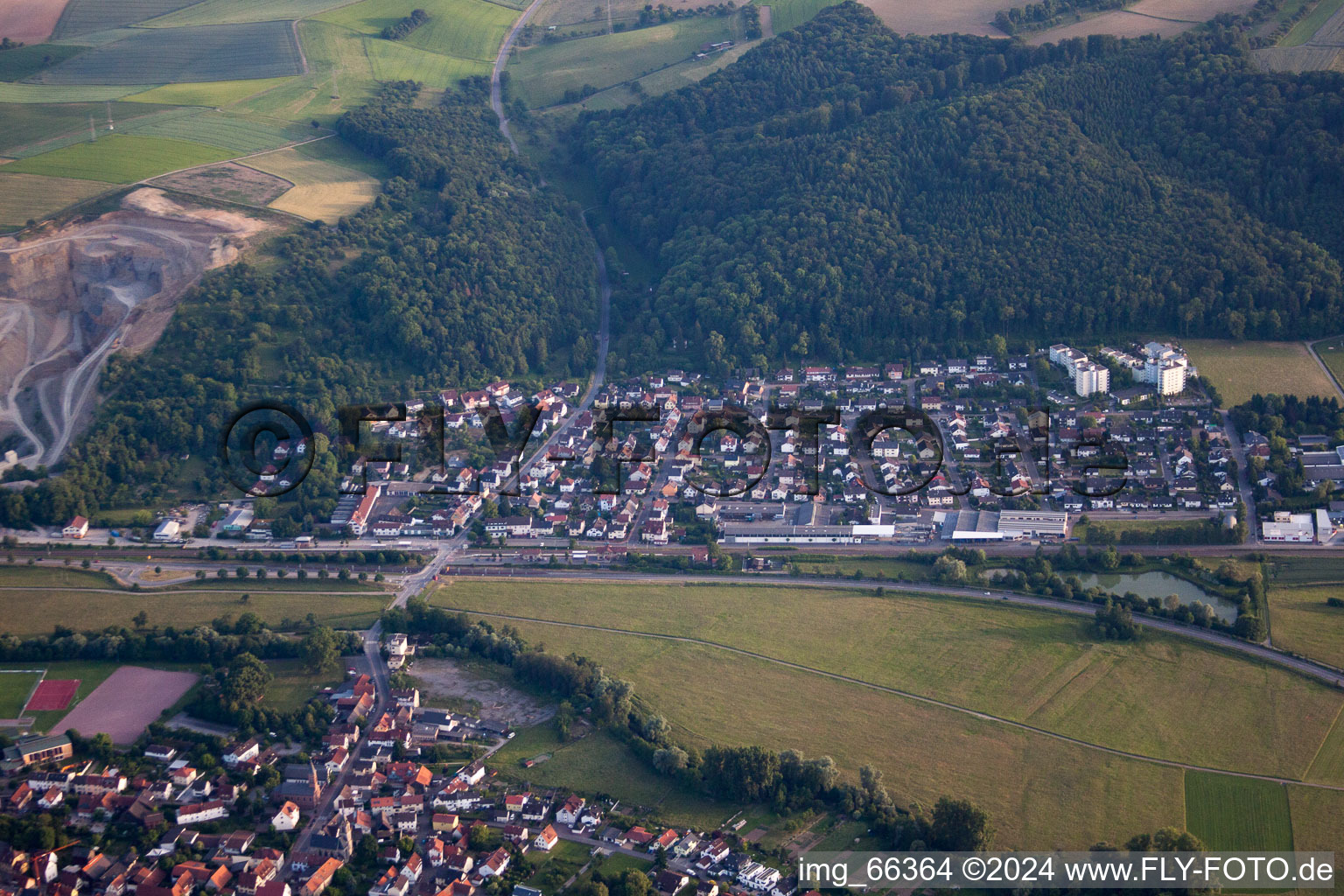 Mauer dans le département Bade-Wurtemberg, Allemagne hors des airs