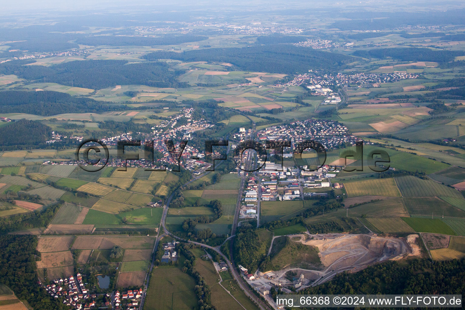 Vue oblique de Meckesheim dans le département Bade-Wurtemberg, Allemagne