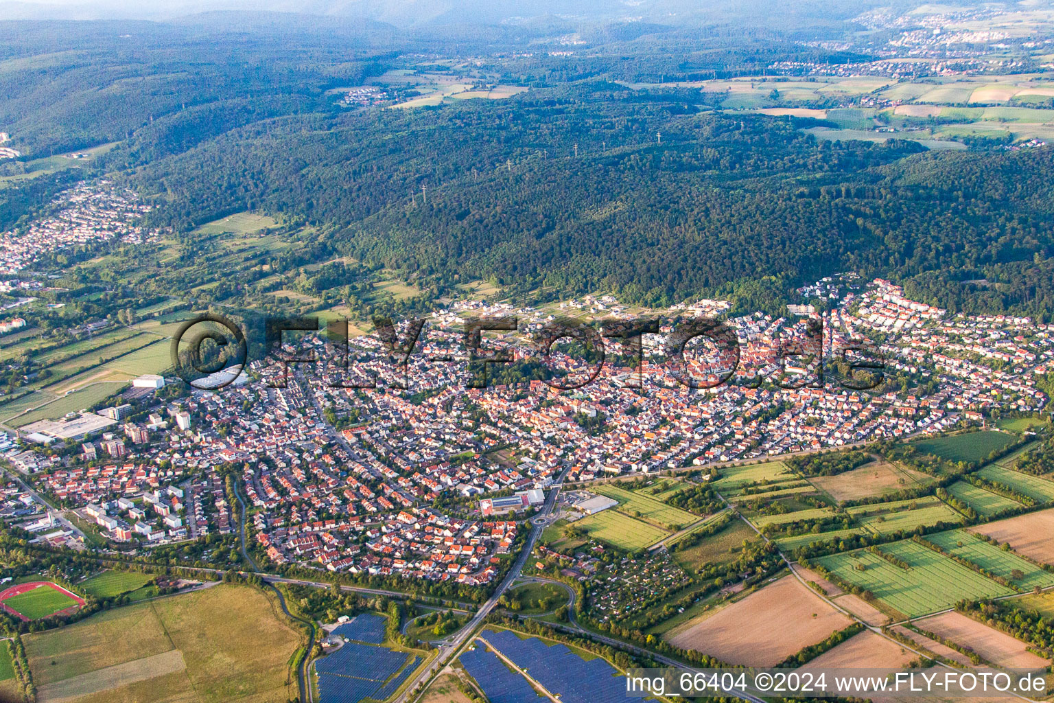 Vue aérienne de Du sud-ouest à Nußloch dans le département Bade-Wurtemberg, Allemagne