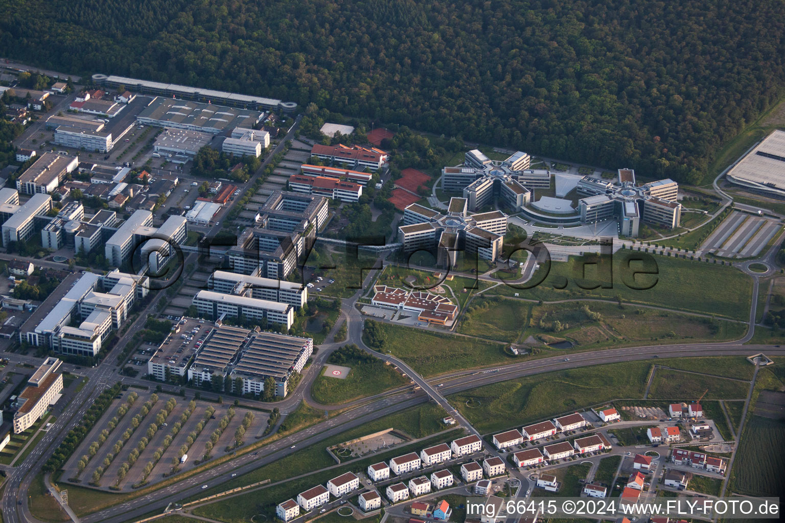 Vue aérienne de Walldorf dans le département Bade-Wurtemberg, Allemagne