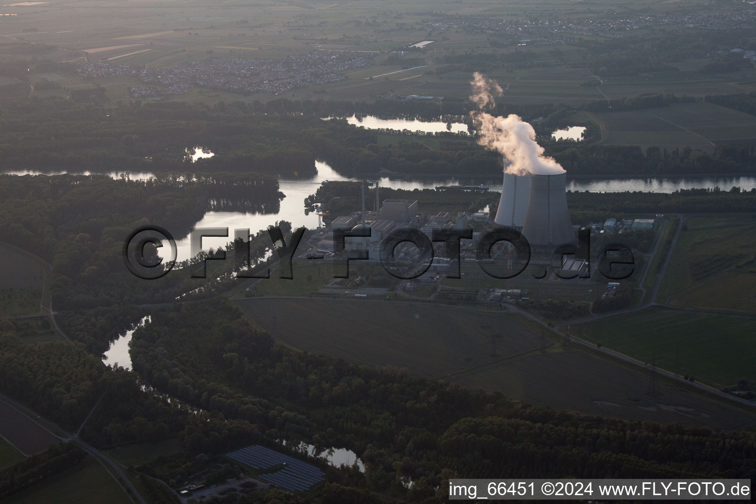 Philippsburg dans le département Bade-Wurtemberg, Allemagne vue du ciel