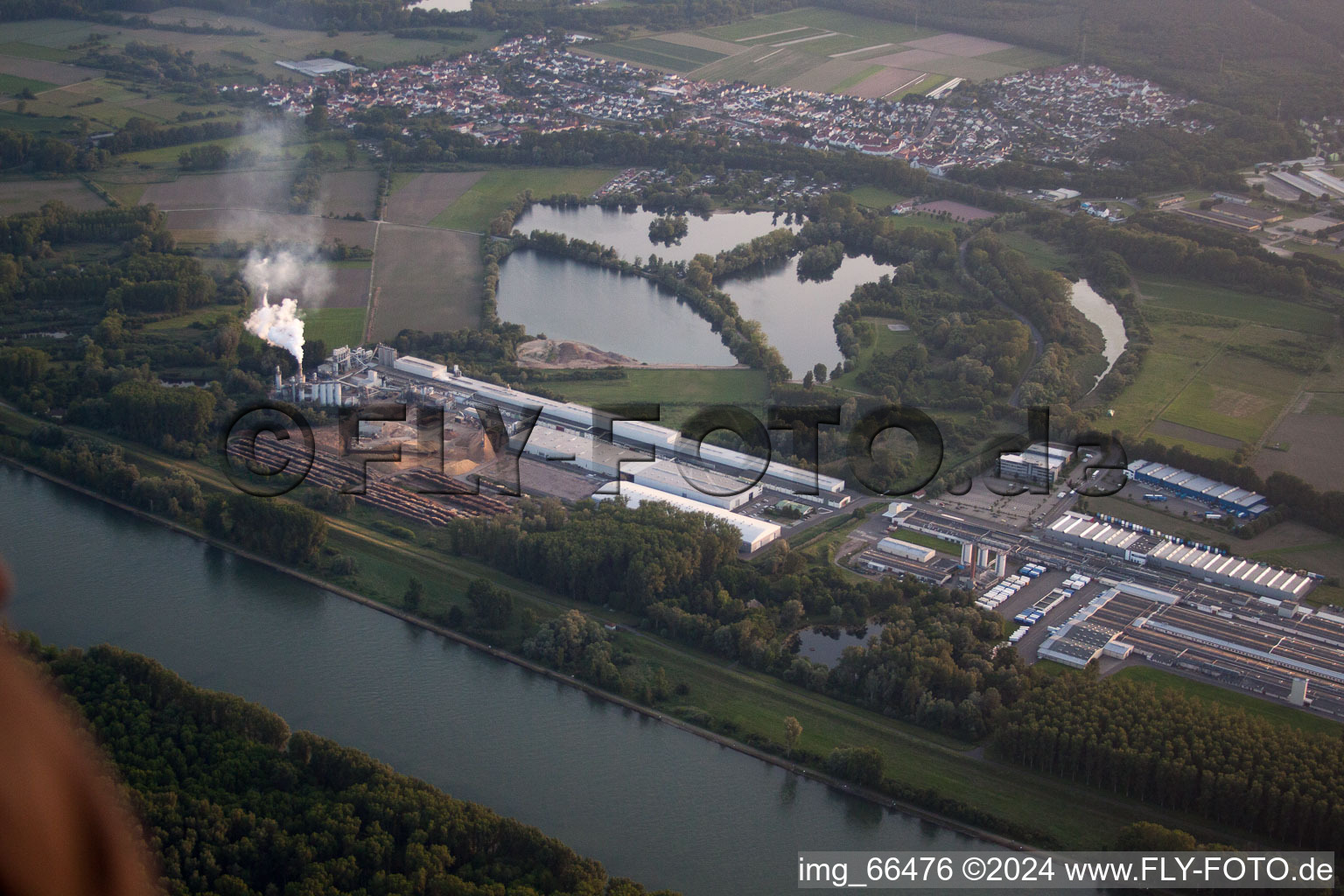 Quartier Sondernheim in Germersheim dans le département Rhénanie-Palatinat, Allemagne vu d'un drone