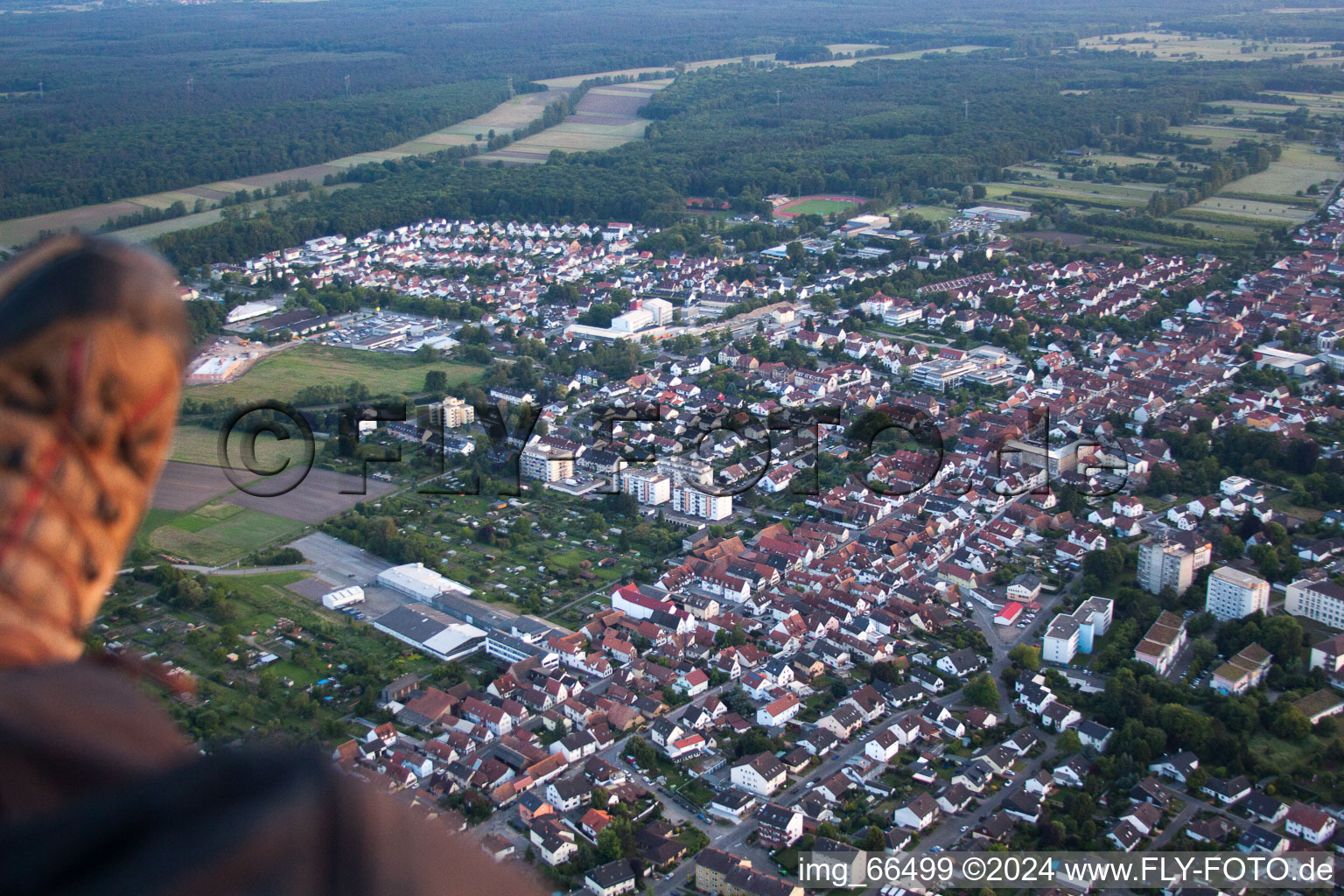 Kandel dans le département Rhénanie-Palatinat, Allemagne vue d'en haut